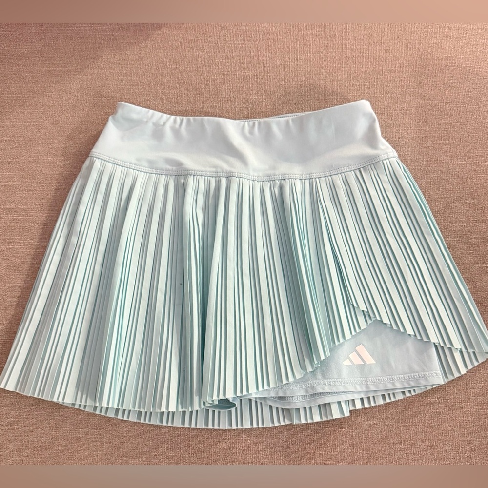 New Adidas Girls' Woven Pleated Skort-Size L- Semi‎ Flash Aqua
Color - Picture 2 of 9
